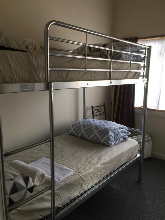 Cromwell Backpackers Vandrehjem Eksteriør billede