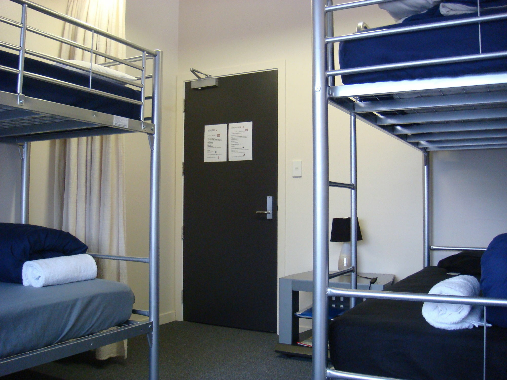 Cromwell Backpackers Vandrehjem Eksteriør billede